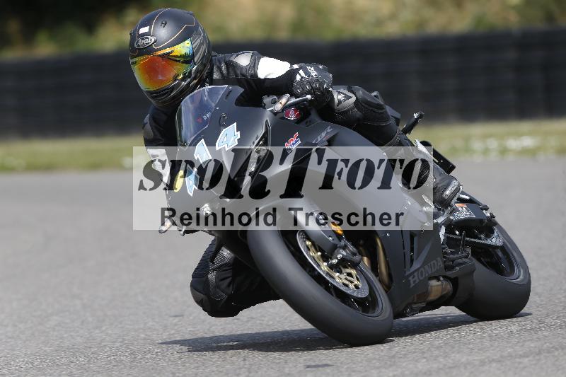 /30 23.06.2025 Get Faster Caremotion ADR/Gruppe gelb/414